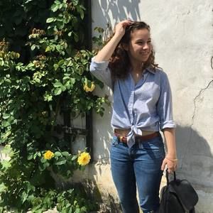 Meet your Posher, Elena